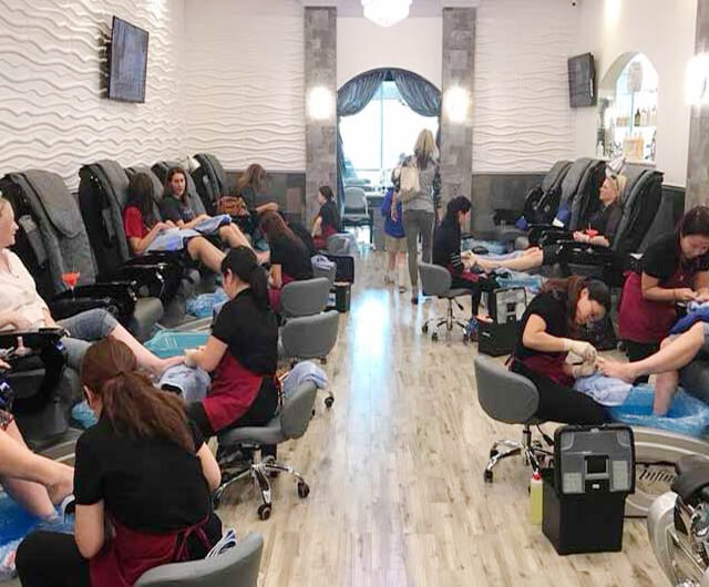 Nguoi Viet o Cali hau het lam nghe nail